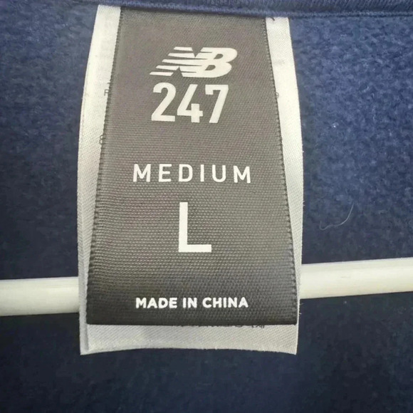 New Balance Men’s Soft Shell Full Zip Jacket Size Large Hooded Black TwoTone - Picture 7 of 7